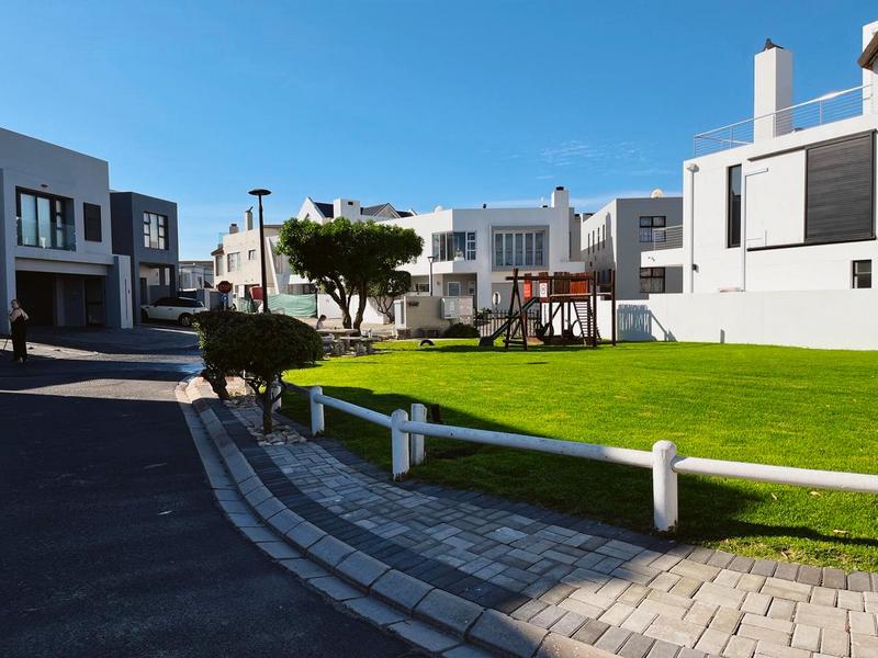 0 Bedroom Property for Sale in Waterfront Western Cape